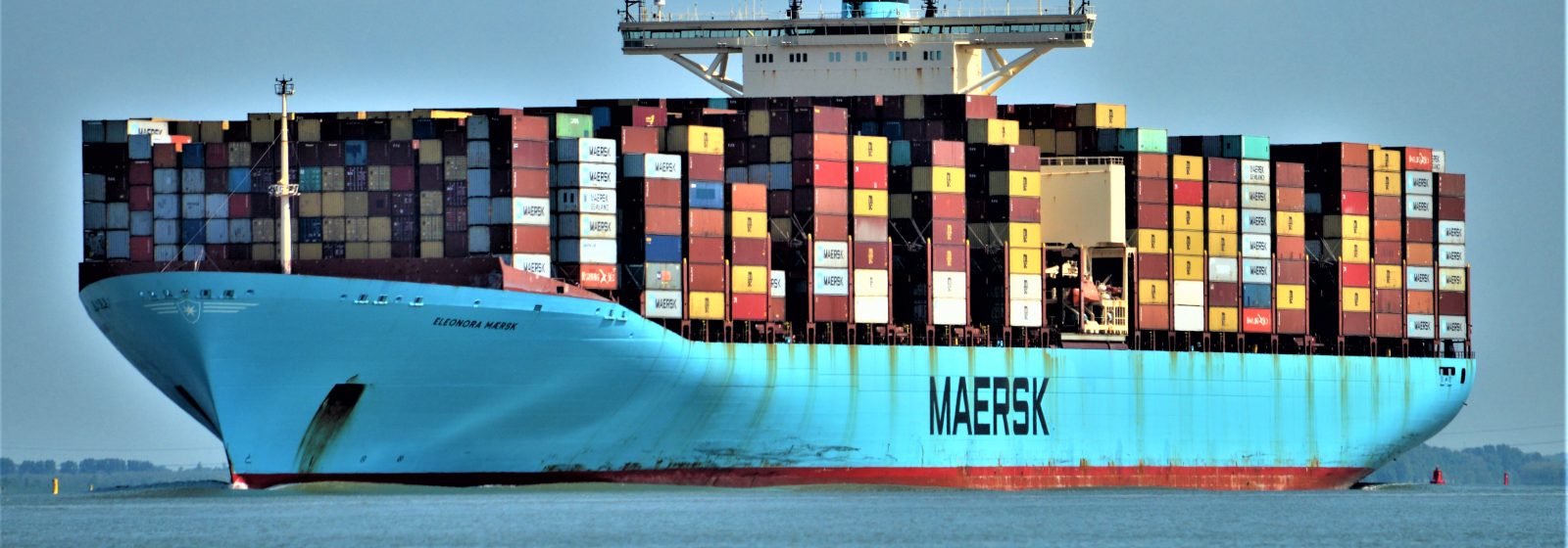 De 'Eleonora Maersk' (17.816 teu) in Walsoorden